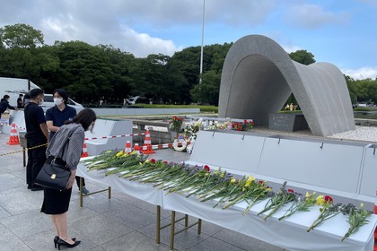 マリエタ・アラバジエヴァ大使は広島原爆投下から77年 平和記念式典に参列